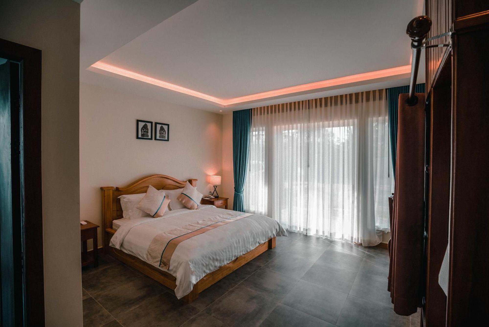 Sokchea Kampot Hotel 외부 사진